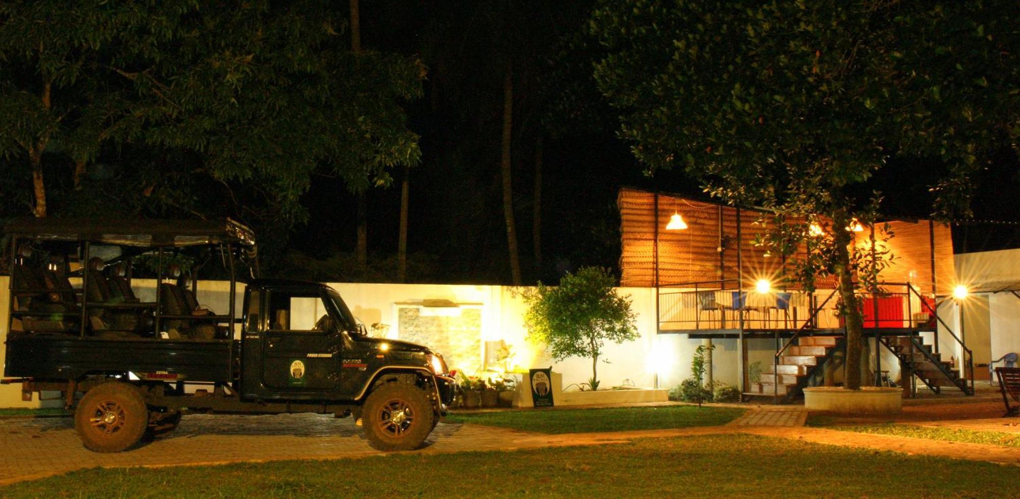 Olivi Palace Udawalawe Exteriér fotografie